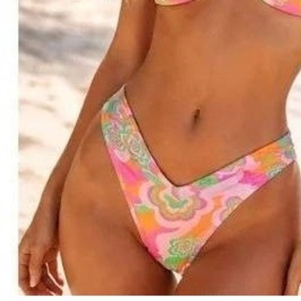 Bingo Surf Pink Floral Psychedelic High‎ Cut V-Front Bikini Bottoms 2X NEW